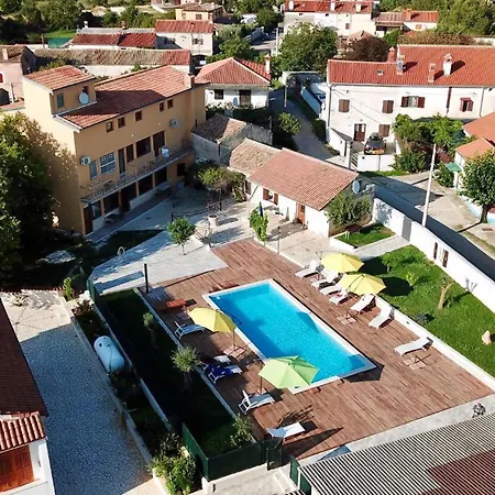 Xxl Holiday Home * Mutvoran