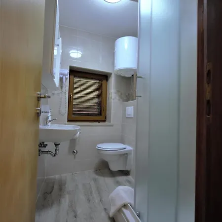 Holiday home Ferienvilla Cokuni Mit Privatem Pool Mutvoran