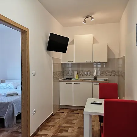 Ferienvilla Cokuni Mit Privatem Pool Mutvoran