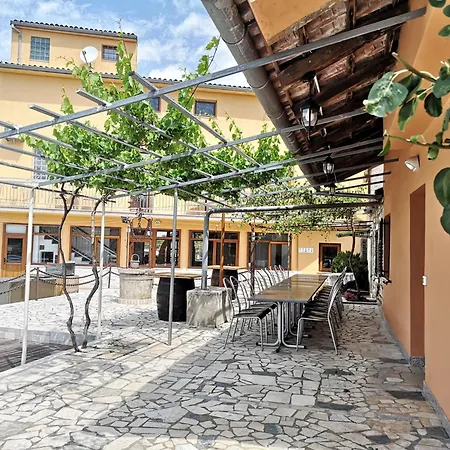 Ferienvilla Cokuni Mit Privatem Pool * Mutvoran